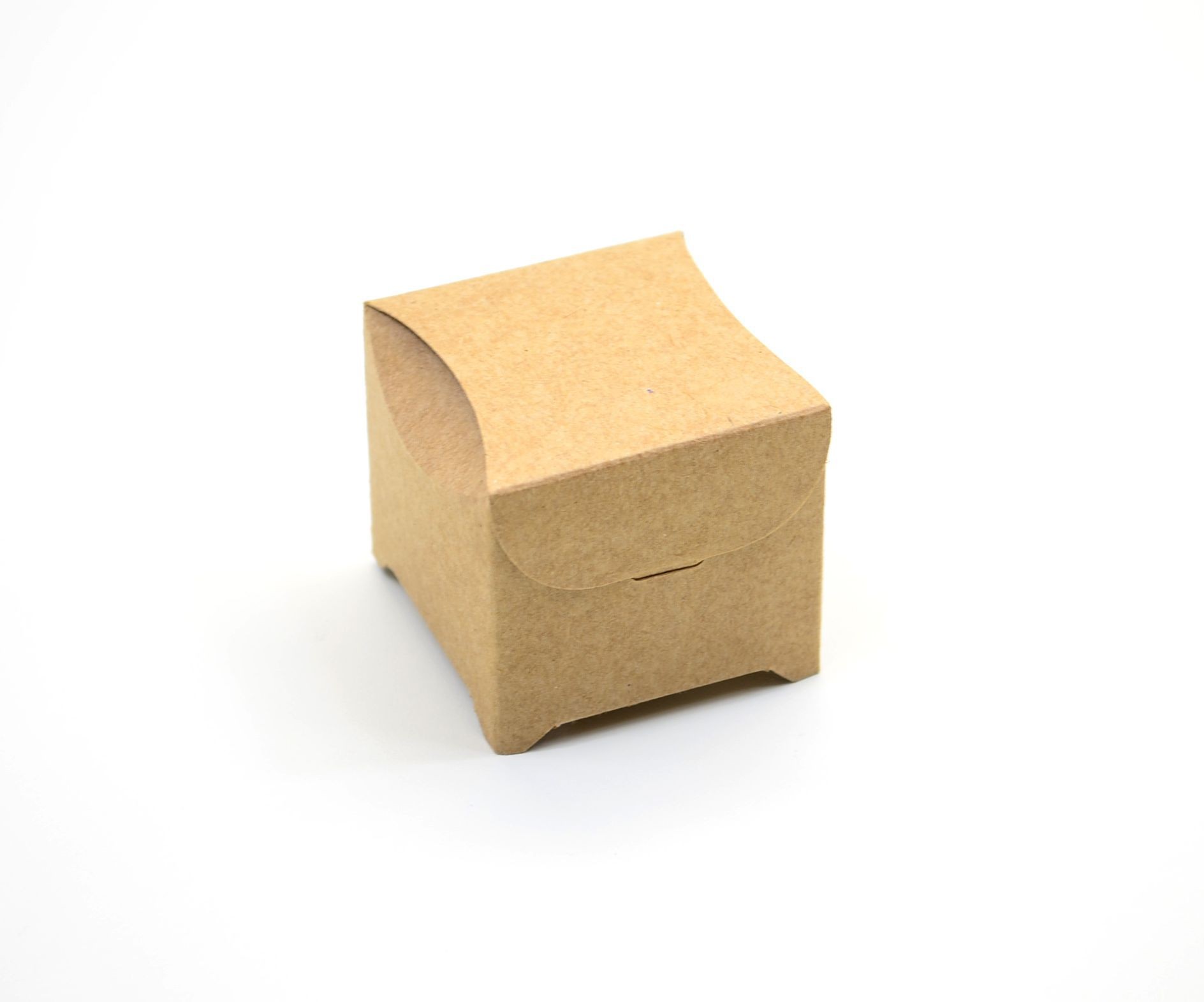 Ref 071 Kraft - Maleta - 5x5x4 cm