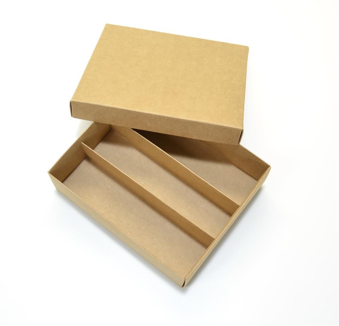 Ref 025 Kraft - Caixa p/ Garrafa e Taça - 22x18,5x6,5 cm